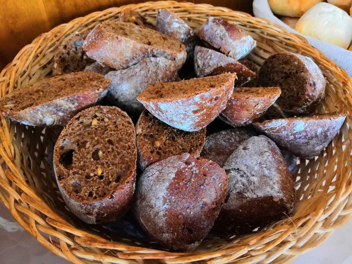 Albergo Ristorante Scanapà Castione della Presolana Exterior foto